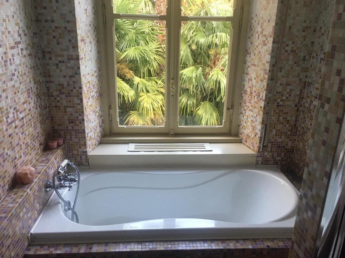 Double Room Private External Bathroom